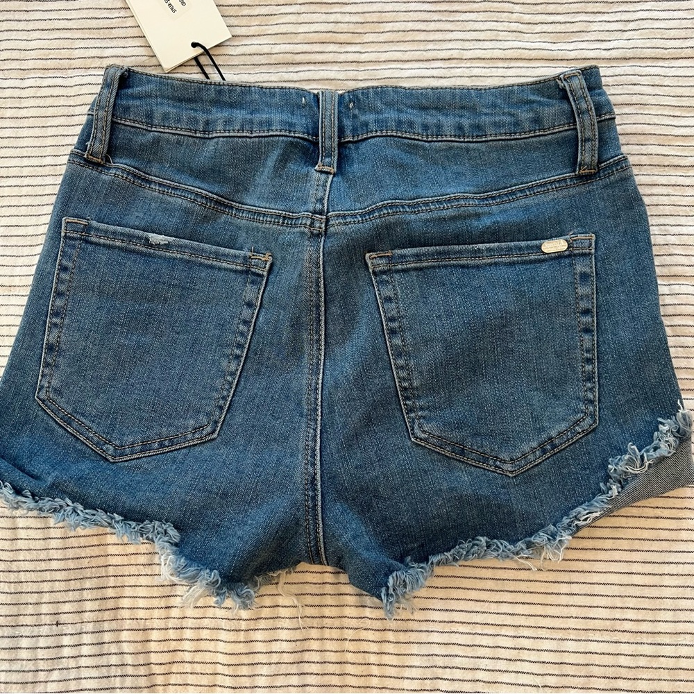 NWT High Rise Denim Shorties small - Picture 3 of 3